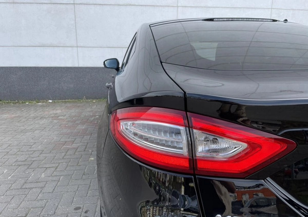 Ford Mondeo cena 78900 przebieg: 104000, rok produkcji 2019 z Czarnków małe 781